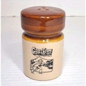 Ghost Town in the Sky Maggie Valley NC Souvenir Barrel Jug Salt & Pepper Shaker